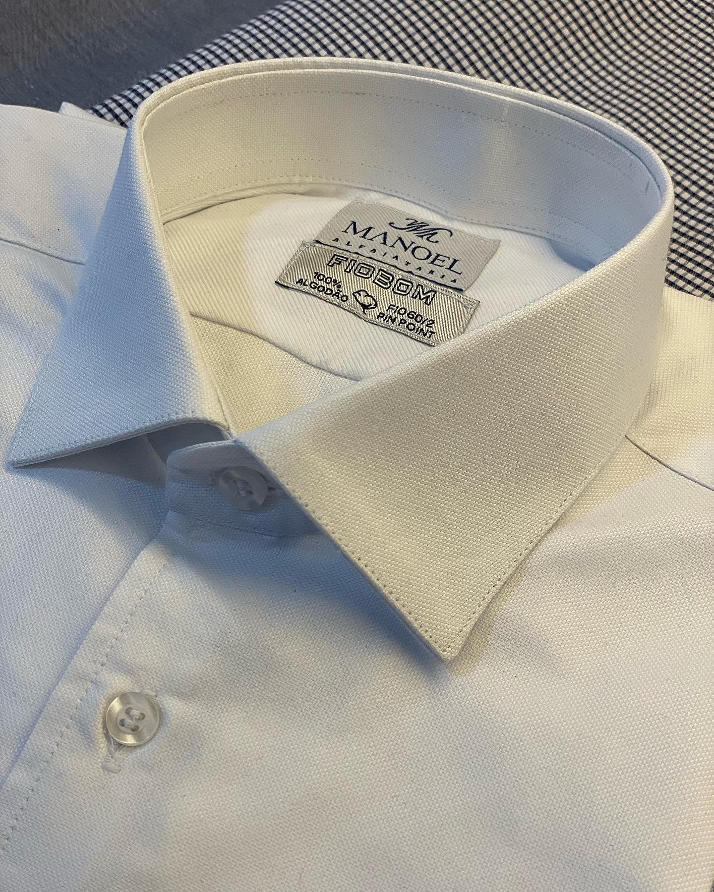 Camisa masculina da coleção Manoel Alfaiataria